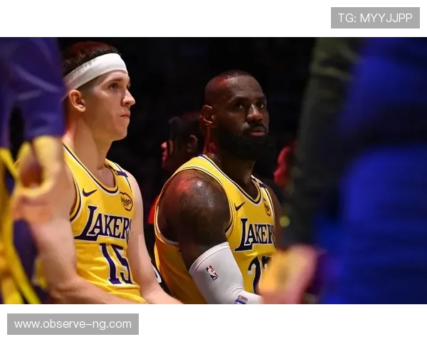 湖人阵容再调整冲击季后赛前景引发联盟广泛关注与讨论升温态势