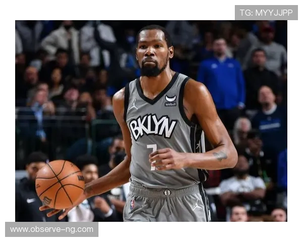 NBA最新动态:詹姆斯与杜兰特强强对决 各队备战季后赛激烈角逐 NBA最新动态:詹姆斯与杜兰特强强对决 各队备战季后赛激烈角逐