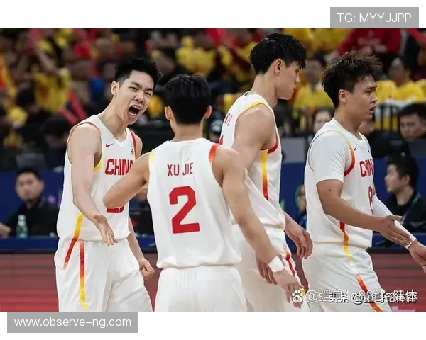 中国篮球联赛激战正酣新星崭露头角引发球迷热议 中国篮球联赛激战正酣新星崭露头角引发球迷热议